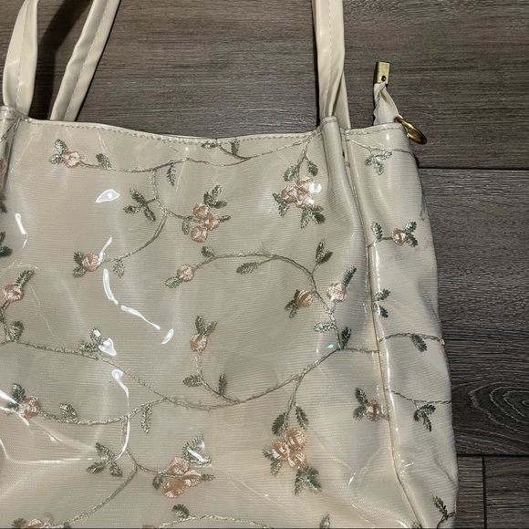 Floral cream shoulder bag - Picture 7 of 7